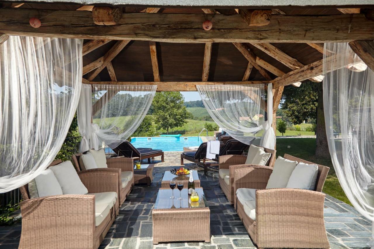 Karavla Private Villa Sentilj ภายนอก รูปภาพ